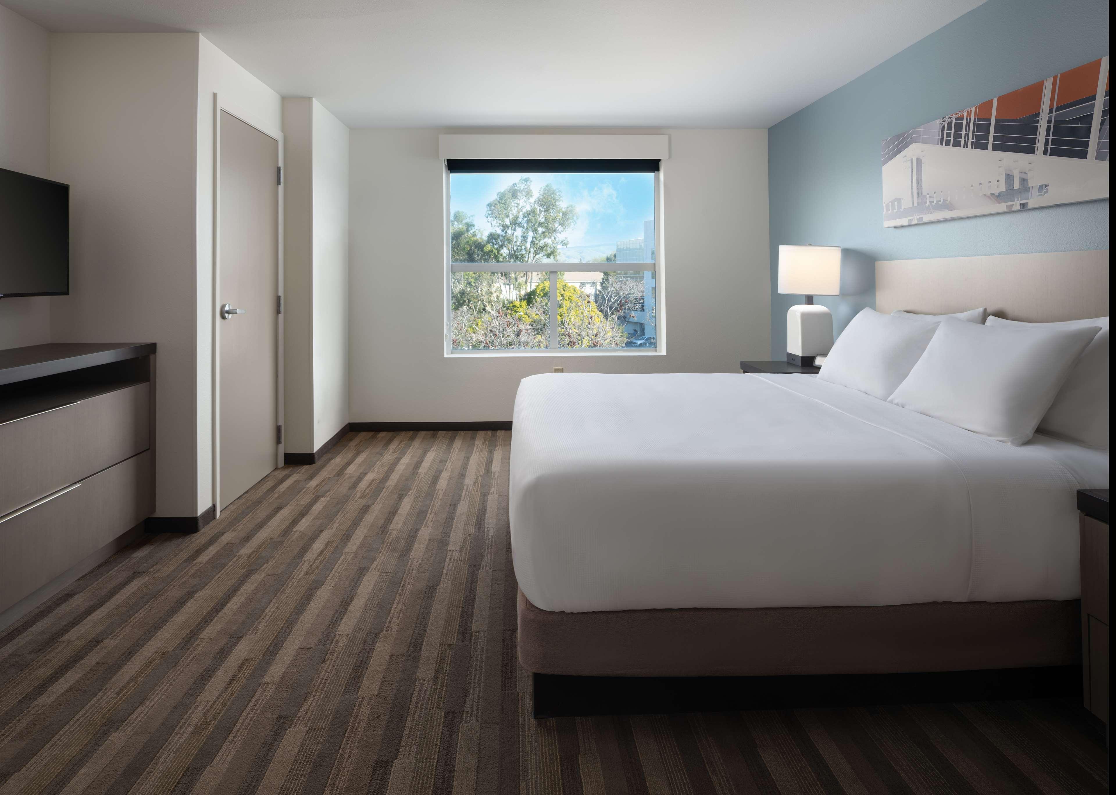 Hyatt House San Jose Airport Hotel Екстериор снимка