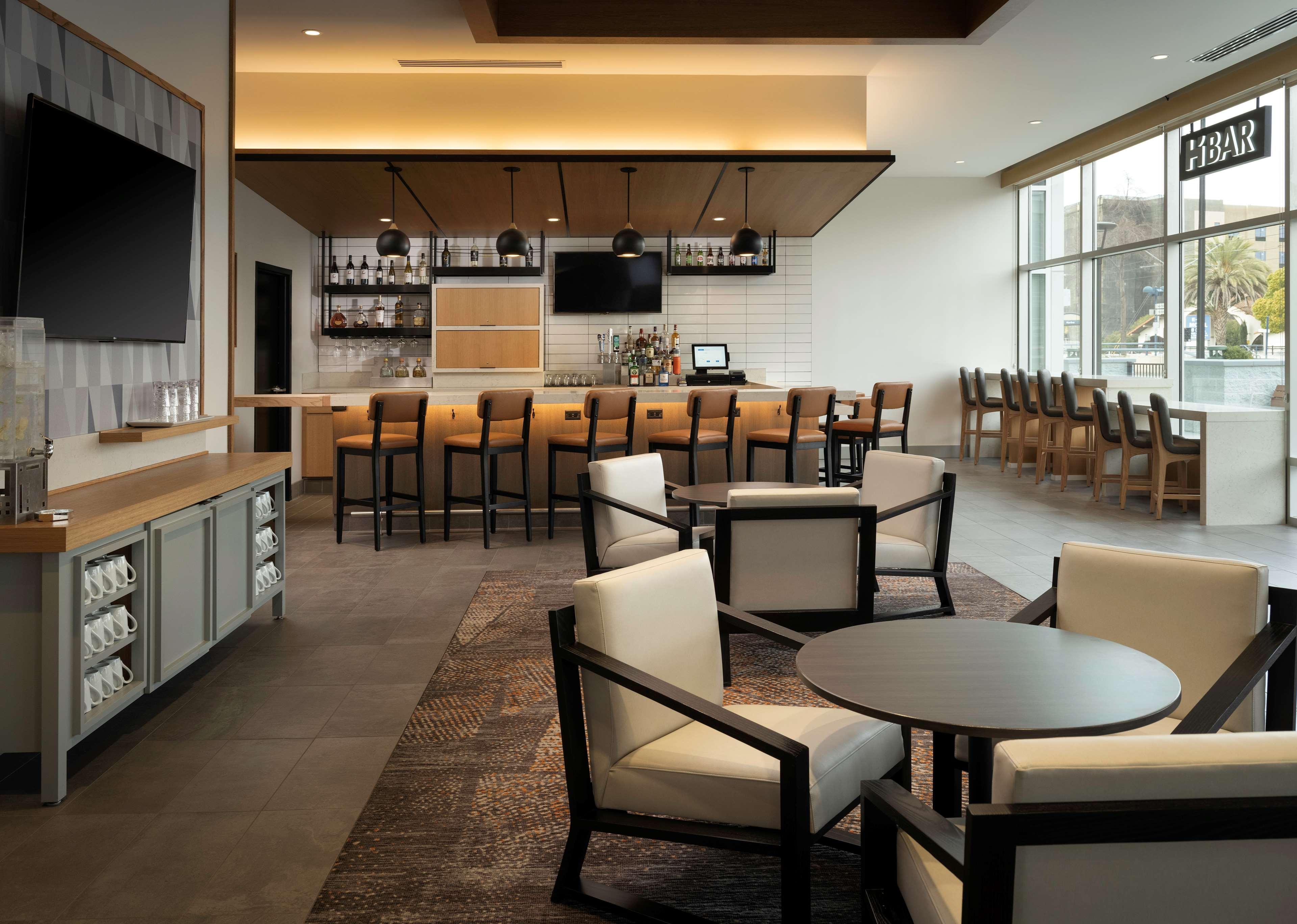 Hyatt House San Jose Airport Hotel Екстериор снимка