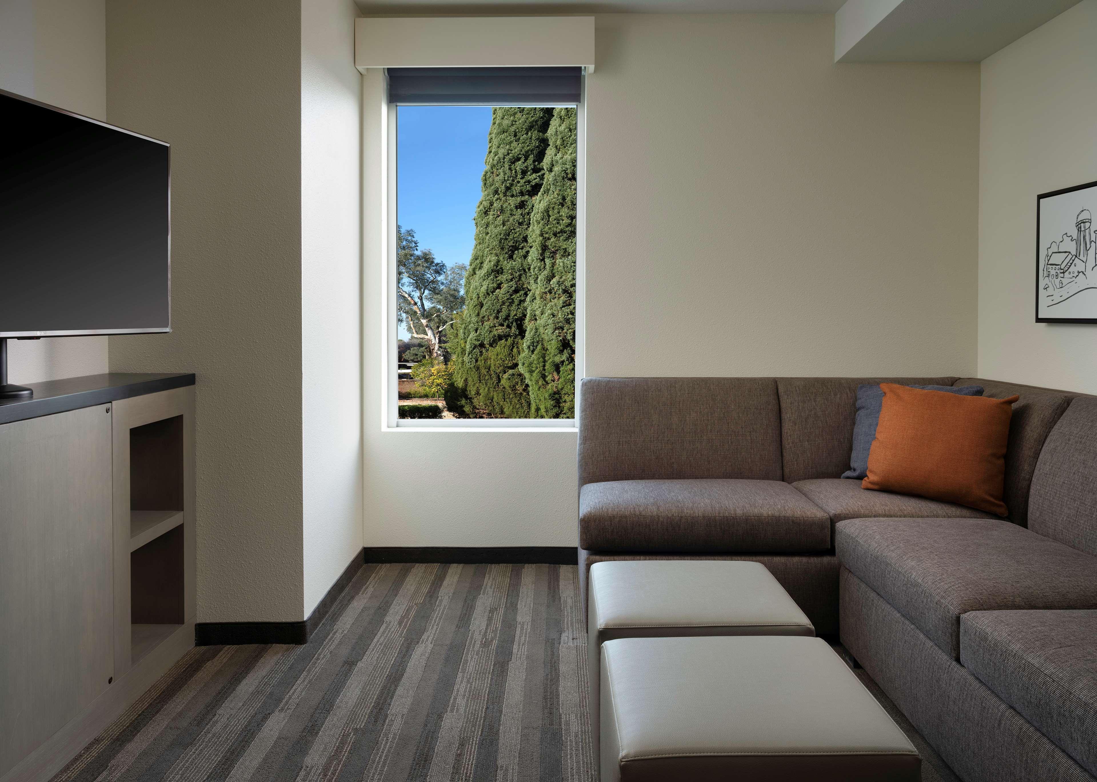 Hyatt House San Jose Airport Hotel Екстериор снимка